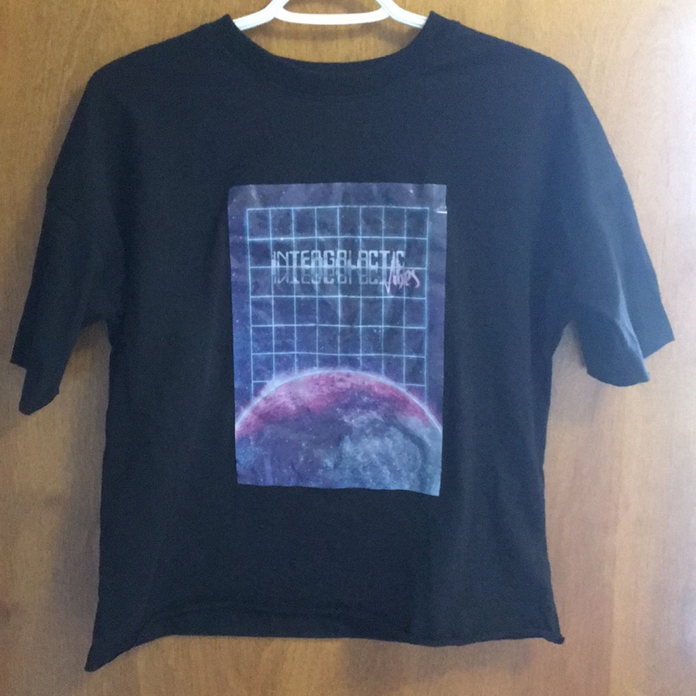MISSGUIDED GRAPHIC TEE